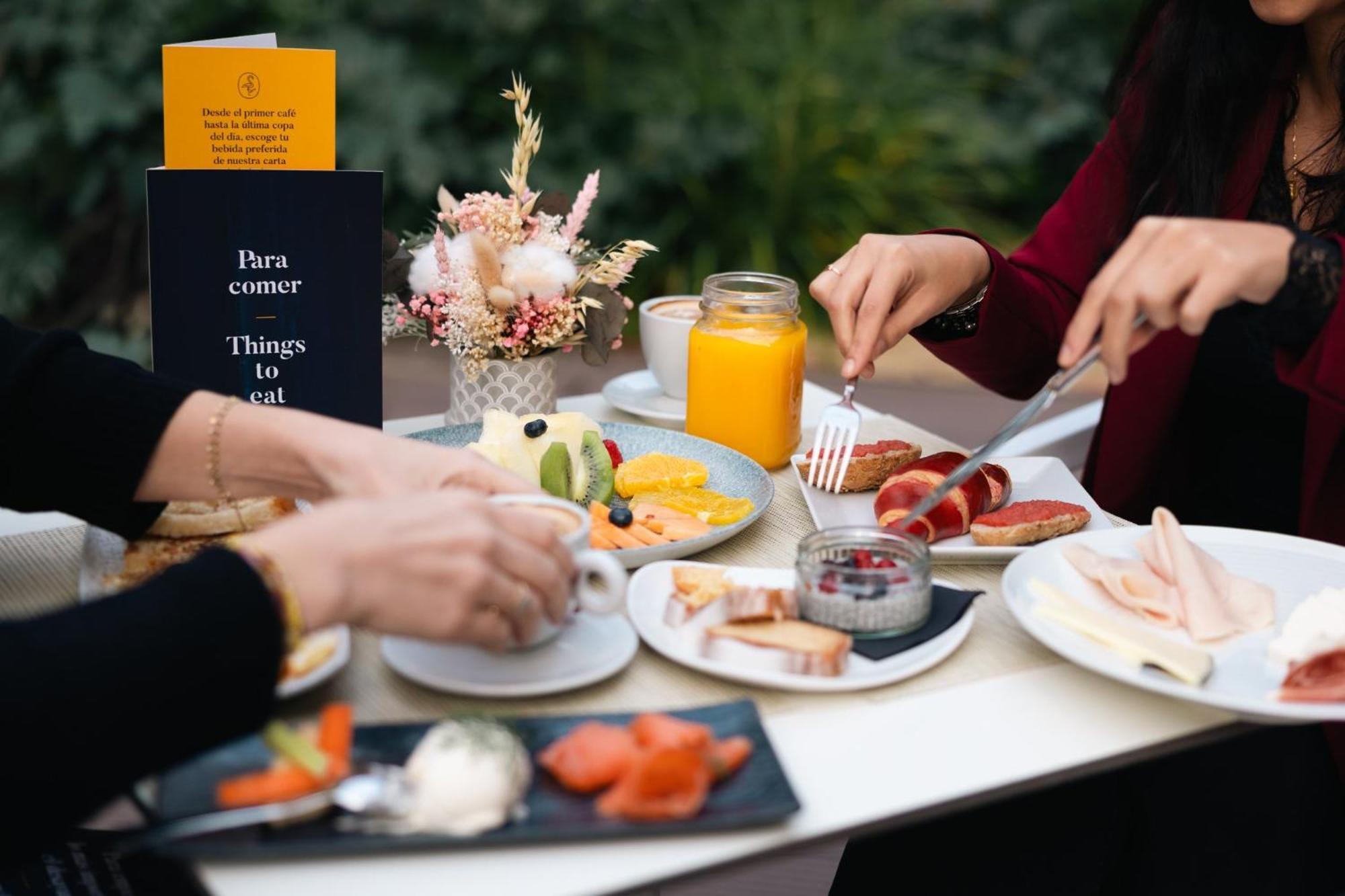 Voco Madrid Retiro By Ihg Hotell Eksteriør bilde